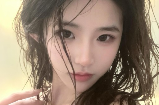 丁嘉丽：未婚先孕、4次堕胎、婚内出轨与孙红雷姐弟恋被唾弃